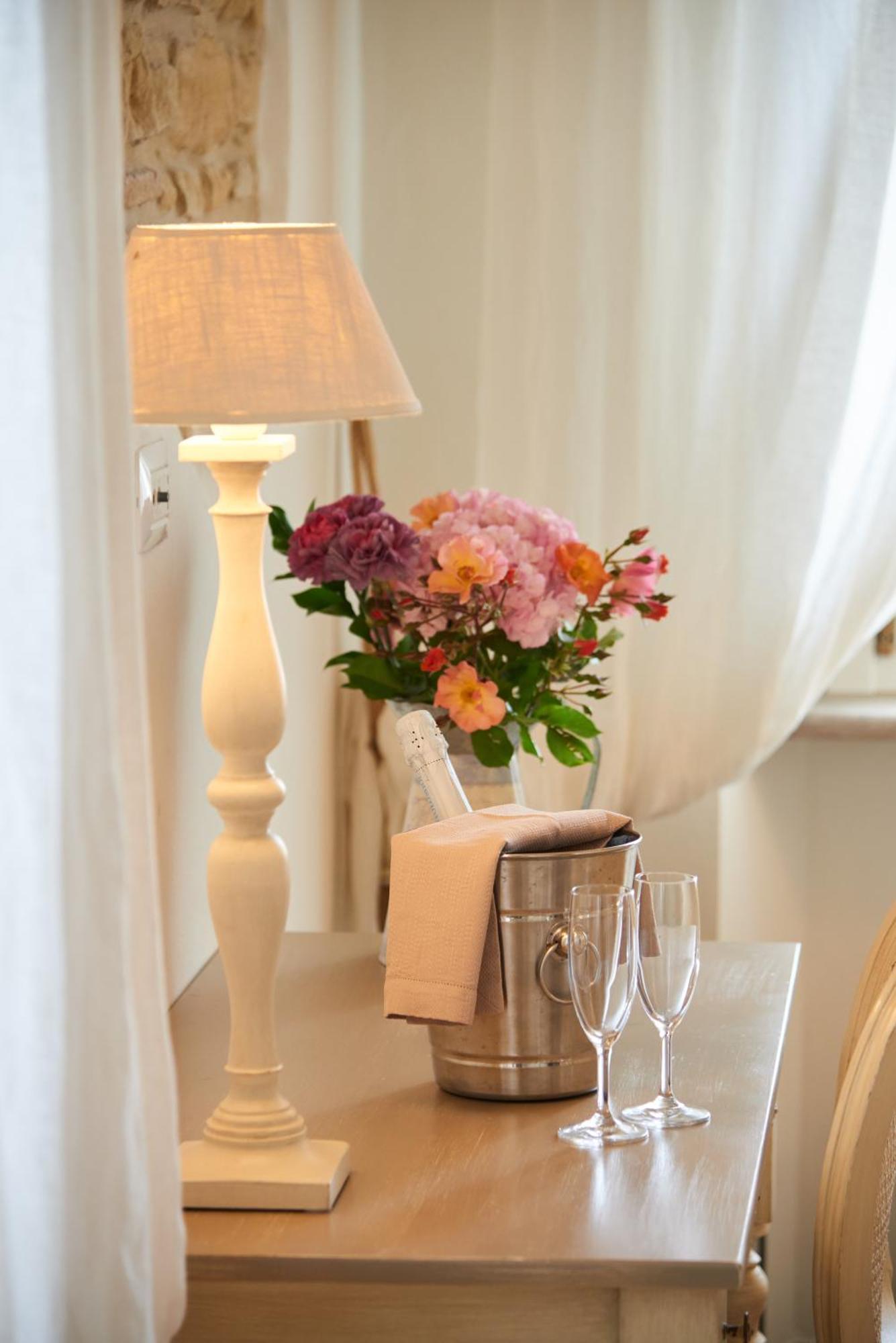 Pamperduto Country Resort Porto Potenza Picena Buitenkant foto